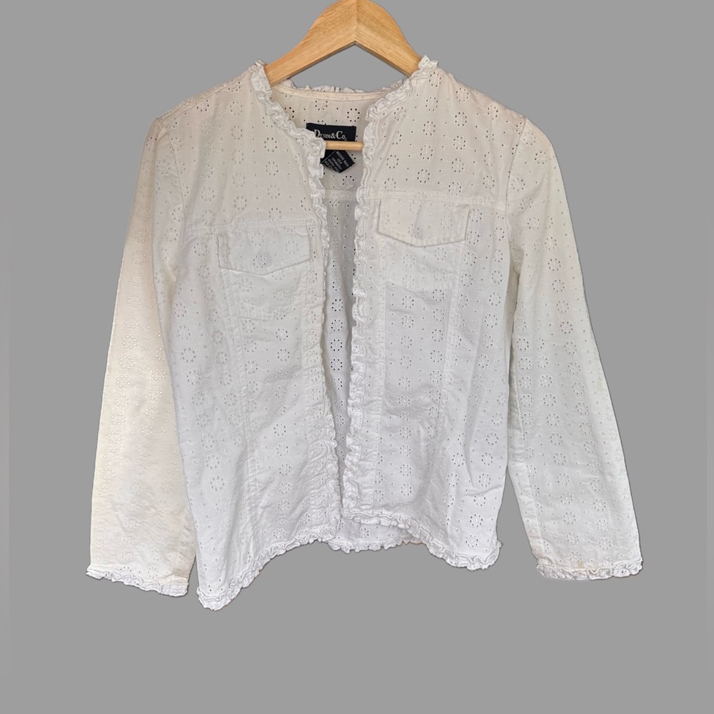 Vintage Denim&Co. White Eyelet Women's Top